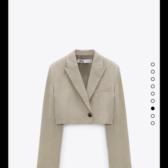 Linen blend crop blazer. - Picture 3 of 6